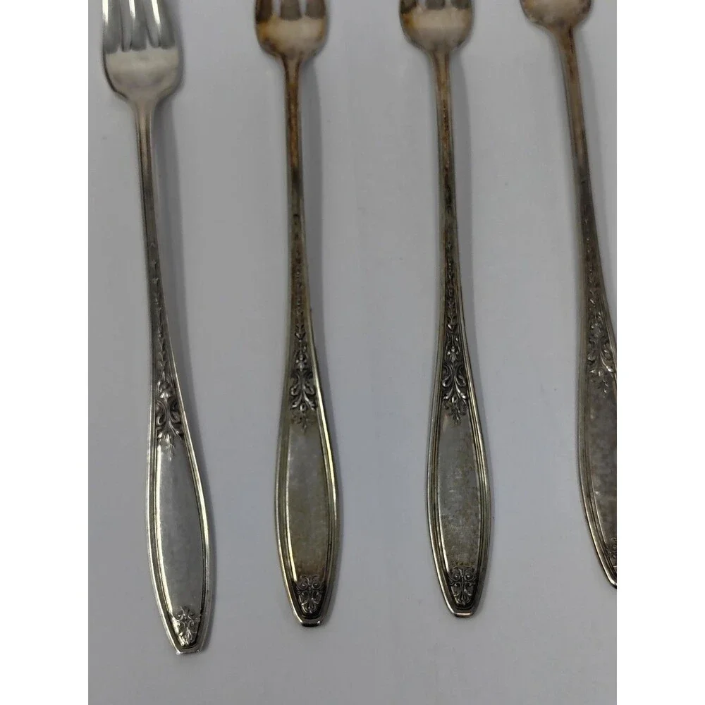 Oneida Rosemary Rockford Silverplate Set Of 9 Cocktail Forks Art Deco MCM